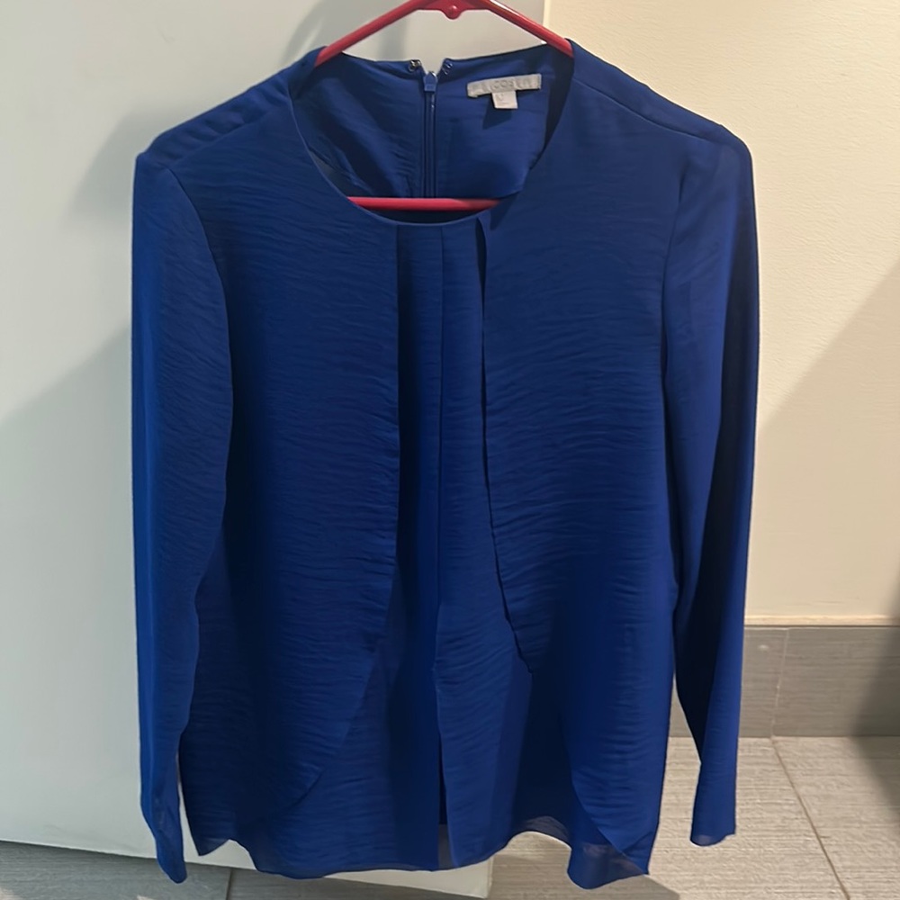 Beautiful blue cos top